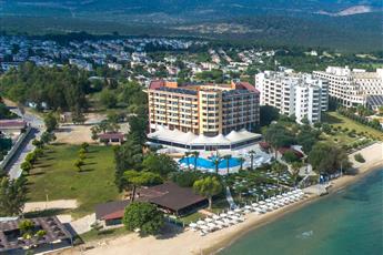 The Holiday Resort 4*