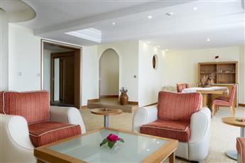 The Holiday Resort 4*