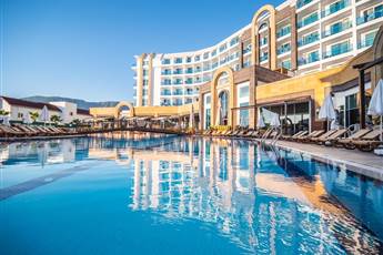 The Lumos Deluxe Resort Hotel 5*