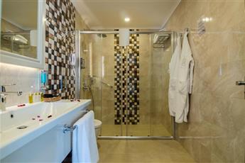 The Lumos Deluxe Resort Hotel