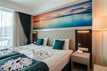 The Lumos Deluxe Resort Hotel
