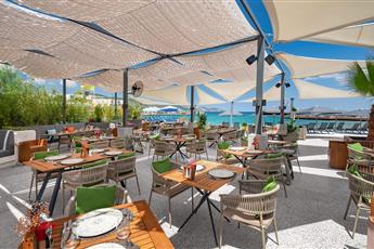 The Norm Collection Door'a 5*