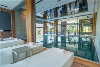 The Norm Collection Door'a