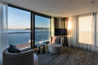 The Pera Bosphorus Hotel 4*