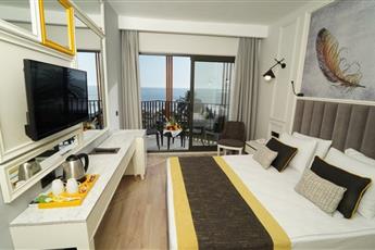 The Raga Side +16 Fine Dining Hotel 5*