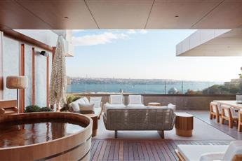 The Ritz-Carlton, Istanbul 5*