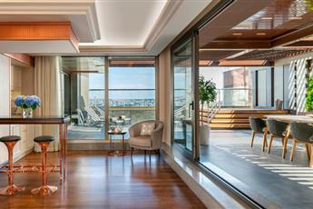 The Ritz-Carlton, Istanbul 5*