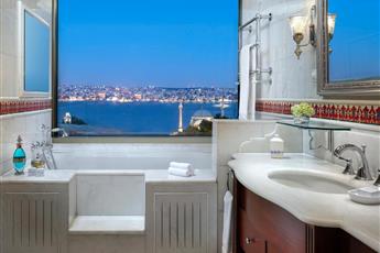 The Ritz-Carlton, Istanbul 5*