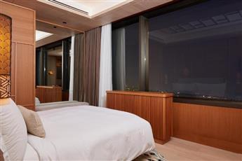 The Ritz-Carlton, Istanbul 5*