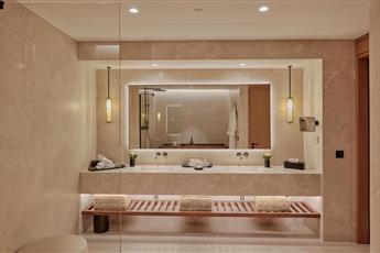 The Ritz-Carlton, Istanbul 5*