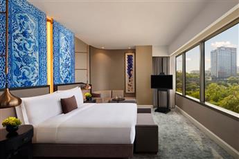 The Ritz-Carlton, Istanbul 5*