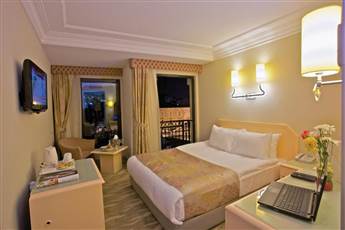 The Time Hotel Old City 4*