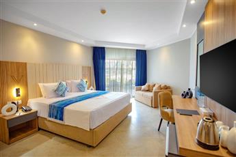 The V Luxury Resort Sahl Hasheesh 5*