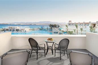 The V Luxury Resort Sahl Hasheesh 5*