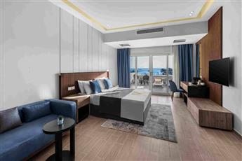 The V Luxury Resort Sahl Hasheesh 5*