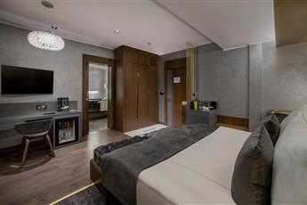 The Wings Hotels Karakoy 4*