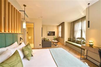 The Wings Hotels Pera 5*