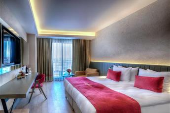 The X Belek