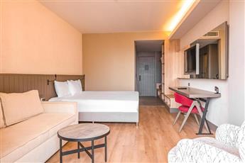 The X Belek