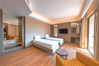 The X Belek