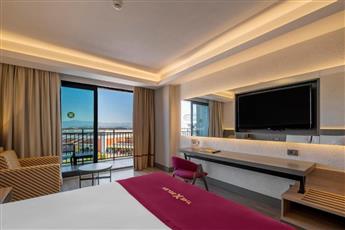 The X Belek