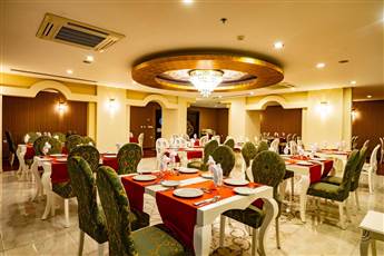 Throne Beach Resort & Spa 5*