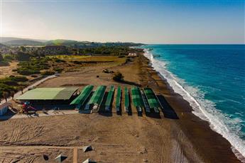 Throne Beach Resort & Spa 5*