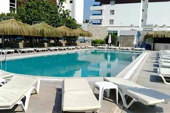 Tiana Beach Resort 4*