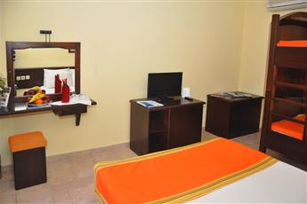 Tiana Beach Resort 4*