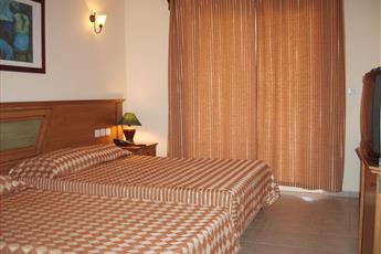 Tiana Beach Resort 4*