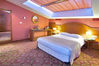 Tilia Hotel