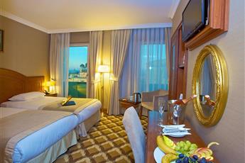 Tilia Hotel