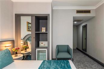 Tilia Hotel