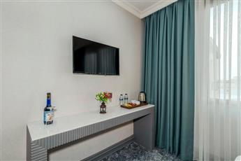 Tilia Hotel