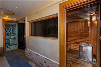 Tilia Hotel