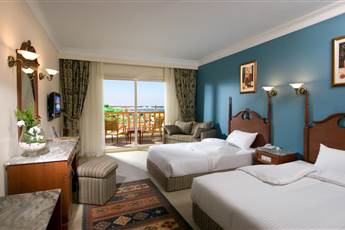 Titanic Beach Spa & Aqua Park 5*