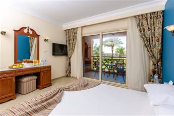 Titanic Beach Spa & Aqua Park 5*