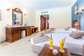 Titanic Beach Spa & Aqua Park 5*