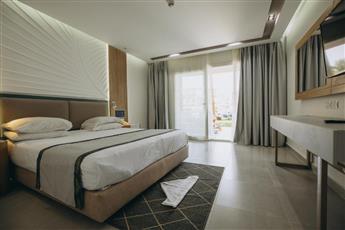 Titanic Beach Spa & Aqua Park