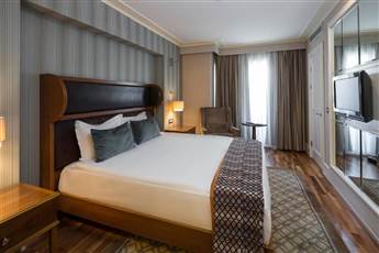 Titanic City Taksim 4*