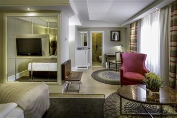 Titanic Comfort Sisli 3*