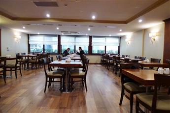 Titanic Comfort Sisli 3*