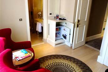 Titanic Comfort Sisli 3*