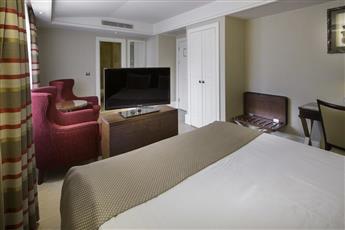 Titanic Comfort Sisli 3*