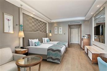 Titanic Deluxe Golf Belek 5*