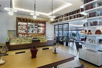 Titanic Deluxe Lara 5* Titanic Deluxe Lara 5*