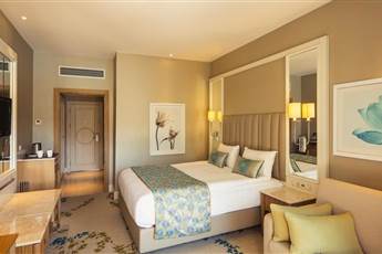 Titanic Deluxe Lara 5* Titanic Deluxe Lara 5*