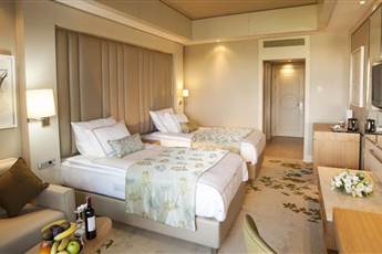 Titanic Deluxe Lara 5* Titanic Deluxe Lara 5*