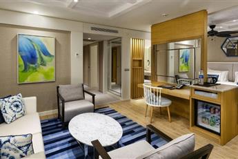 Titanic Luxury Collection Bodrum 5*