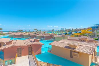 Titanic Palace & Aqua Park 5*